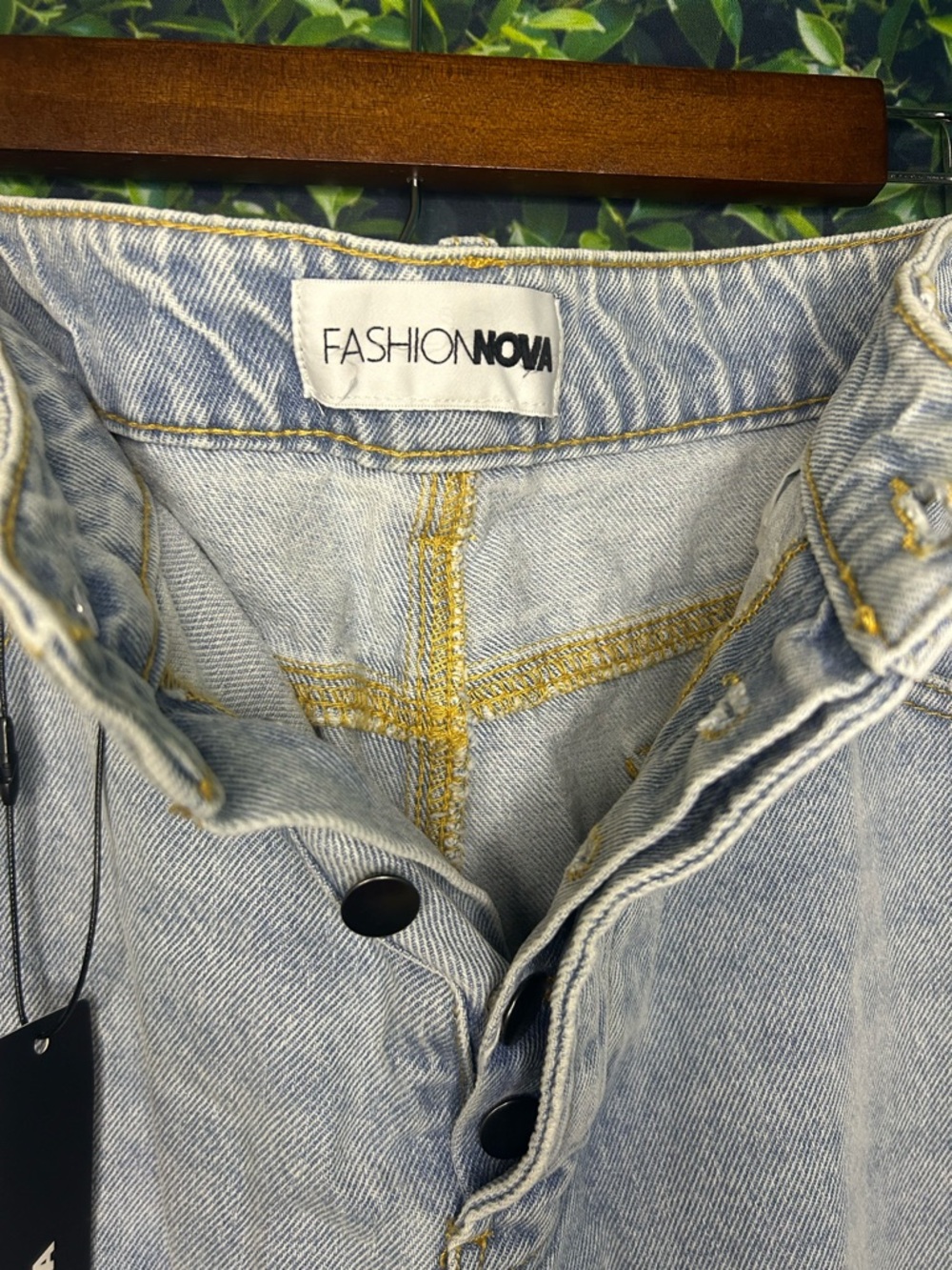 Fashion Nova Light Wash Denim Straight Leg Jeans - Picture 5 of 6